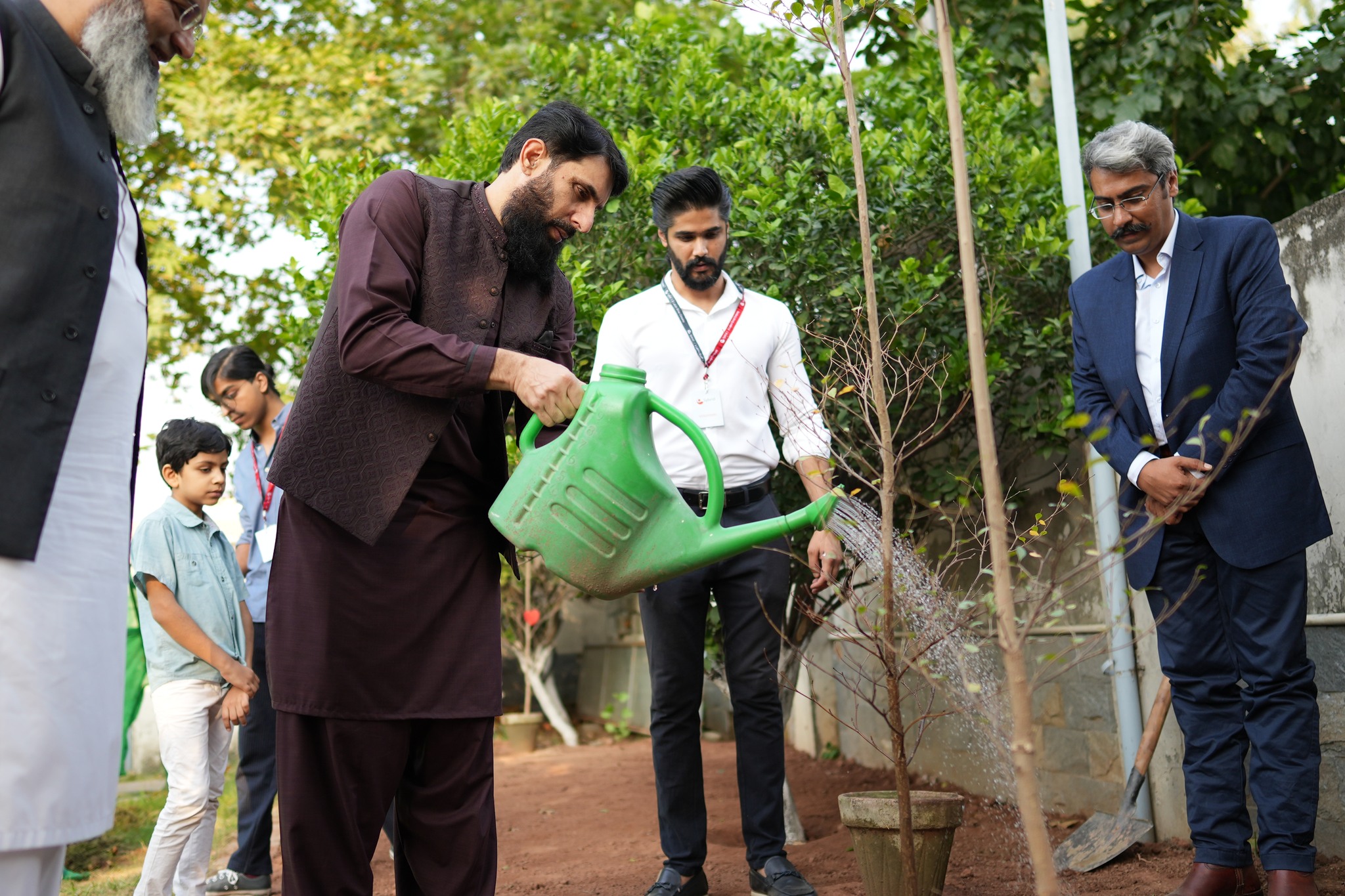 Sarsabz Pakistan Drive (Plant Distribution & Placement)